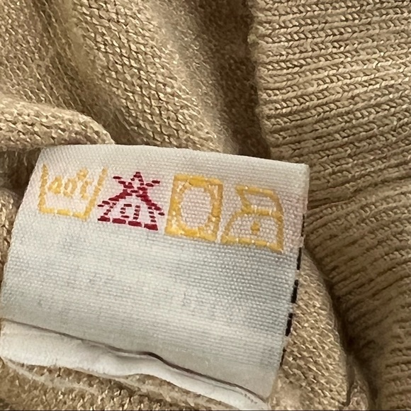 The Work Connection Tan 3/4 length long Sleeve V Neck Basic Knit Shirt Sz Large - Picture 4 of 5